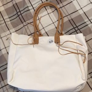 White tote